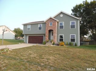 109 Field Ct, East Peoria, IL