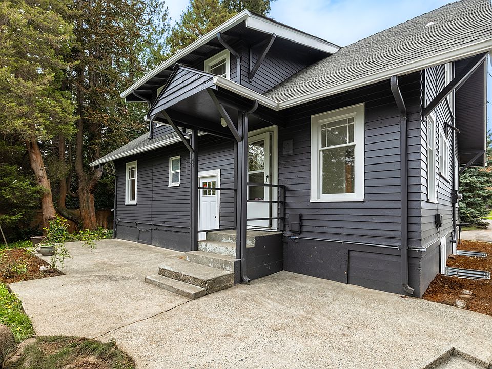 Private back entrance