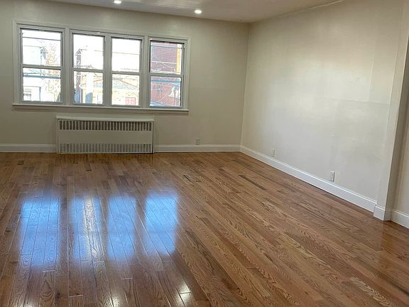 2nd image of 1560 E 54th St Floor 2