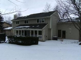12705 W Weatherstone Blvd, New Berlin, WI 53151