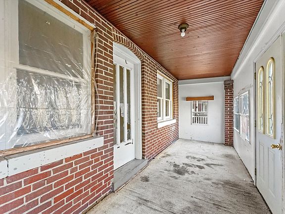 5th image of 1414 Elmwood Ave