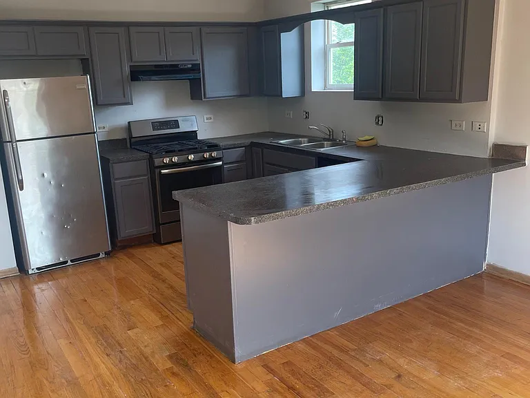 1230 S Lawndale Ave #3 — Photo 12