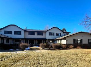 4295 Centerville Rd, Vadnais Heights, MN 55127