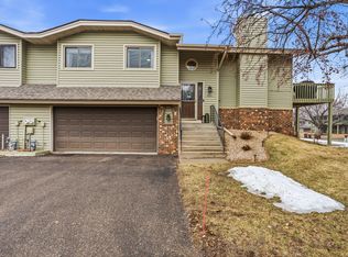 6871 Sherwood Rd, Woodbury, MN 55125