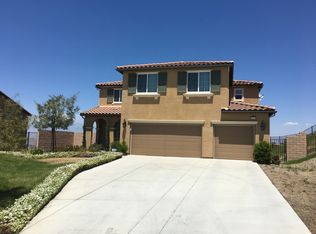 16724 Golden Bluff Loop, Riverside, CA 92503