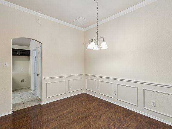 5th image of 8624 Corral Cir