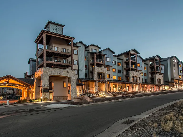 Silverado Lodge