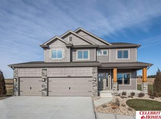 18630 Willow St, Gretna, NE 68028