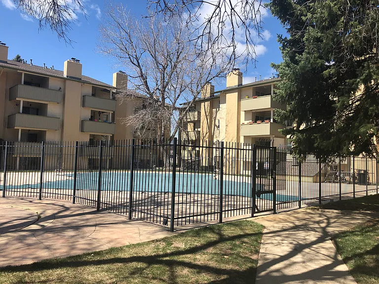 3035 Oneal Pkwy #V34 — Photo 2