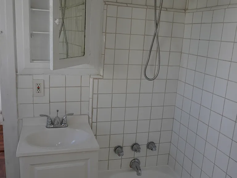 2841 S Orange Dr #2841 — Photo 8