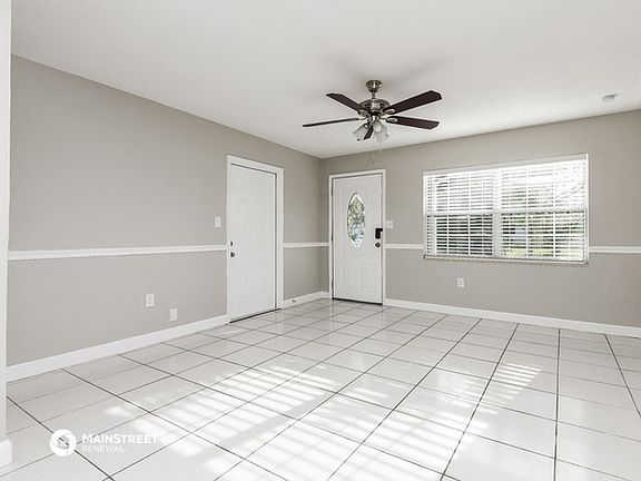 4th image of 6021 Edgebrook Dr
