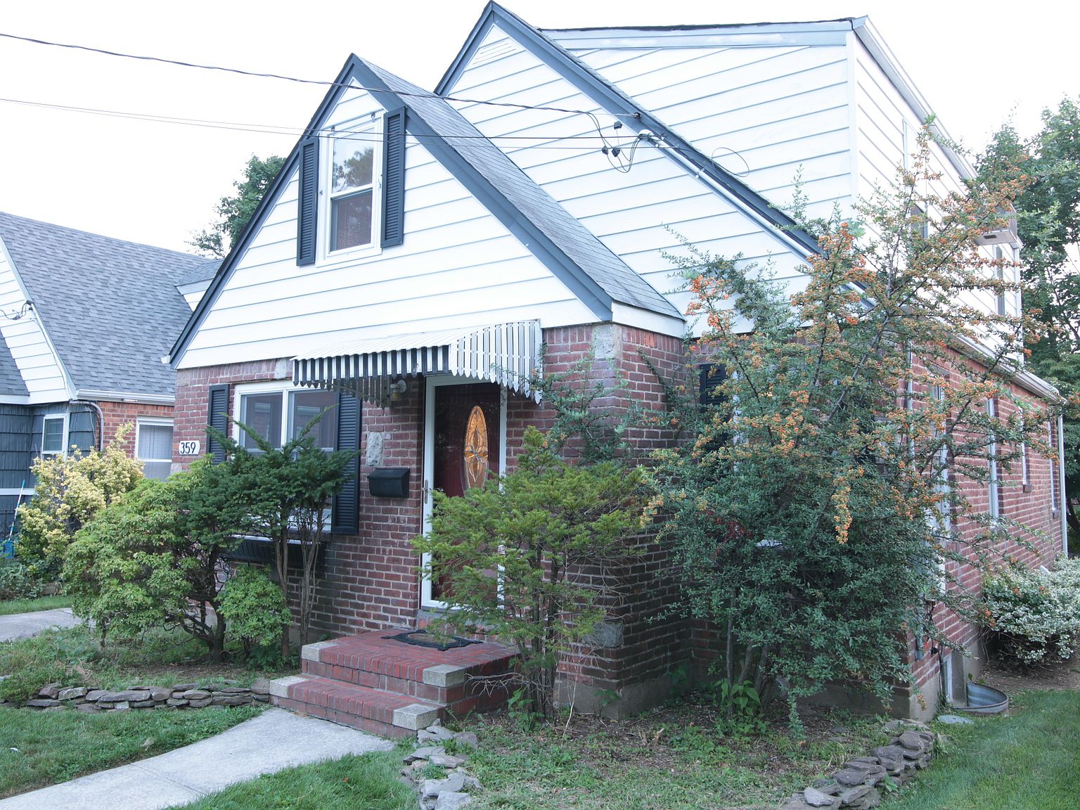 359 Emory Rd, Mineola, NY 11501 | Zillow