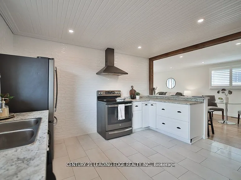 3 Crombie Pl — Photo 23