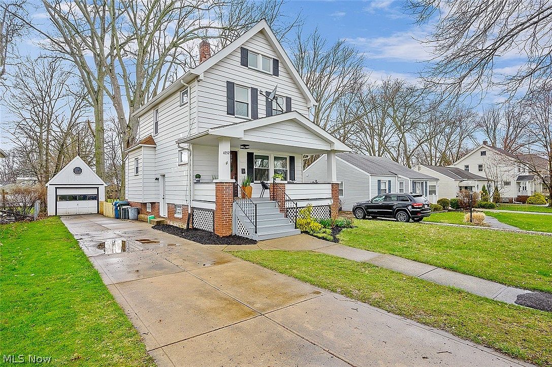 4352 W 227th St, Fairview Park, OH 44126 Zillow