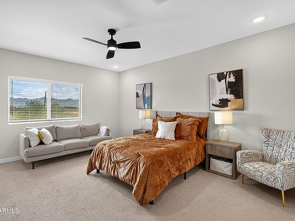 5th image of 7527 W DONNER Drive