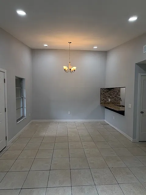 2 bed, 912 sqft, $1,500 — Photo 4