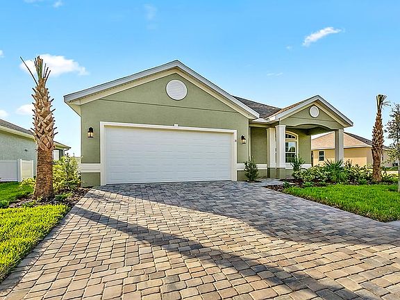 3rd image of Seagate Homes Model 13 Parkview Driveseagate Luxur Dr #Rgj0dd