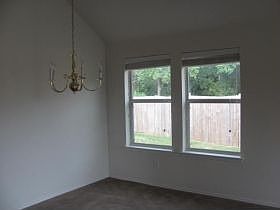 2nd image of 1515 Kensington Ct