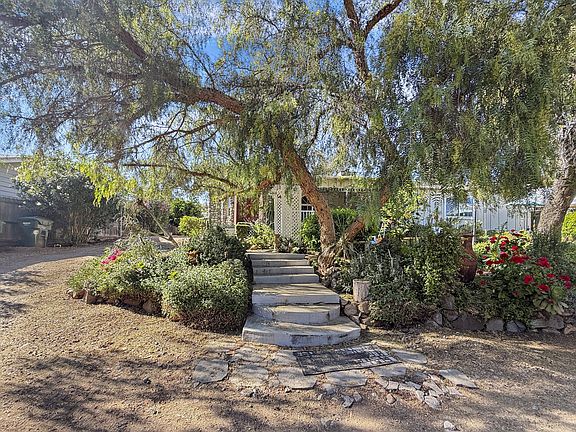 2nd image of 3053 Quail Rd