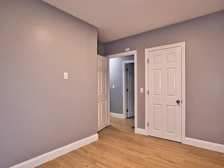 2753 Pleasant St #1 — Photo 29