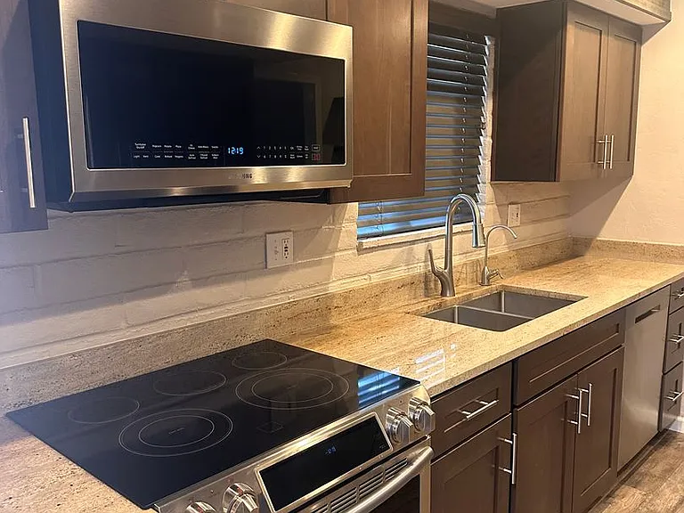 7221 E Brooks Dr — Photo 5