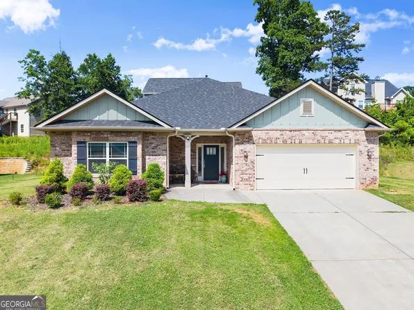 2289 Remington Dr, Commerce, GA 30529