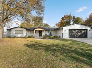 766 Country Club Ln, South Bend, IN 46615