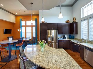 500 NE Horizon Dr #13-206, Waukee, IA 50263