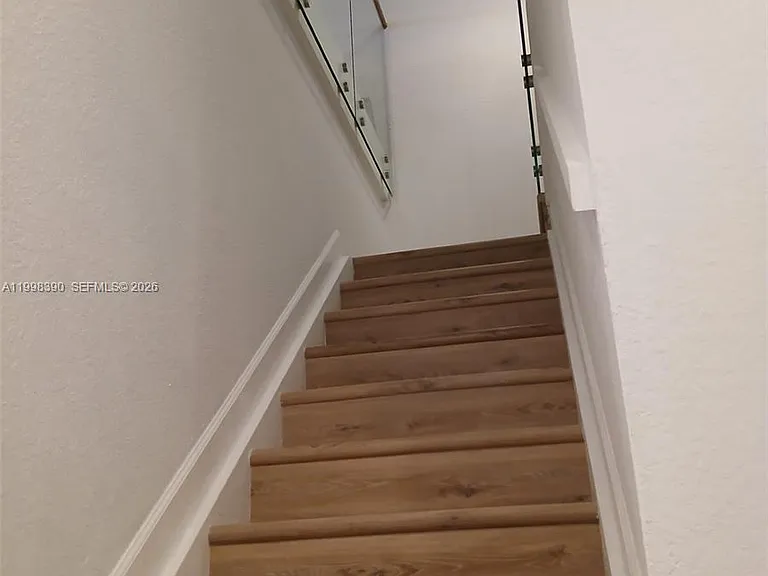 6814 NW 107th Pl — Photo 15