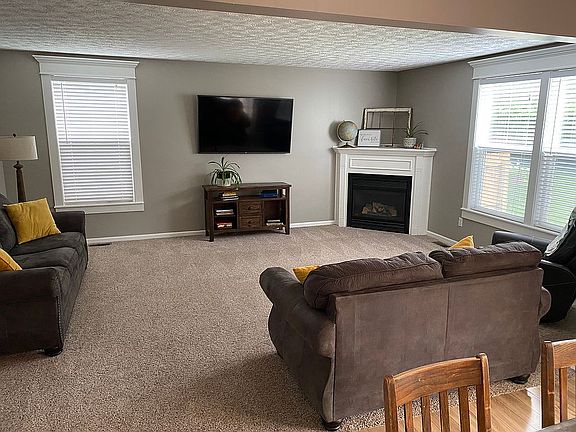 4th image of 3566 Trailview Ct