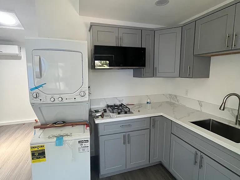 7718 Pioneer Blvd #ADU — Photo 2