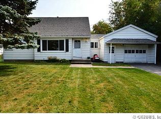 1902 Manitou Rd, Spencerport, NY 14559