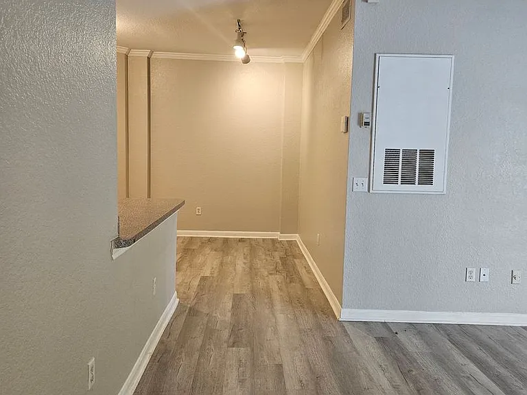 860 N Orange Ave #259 — Photo 17