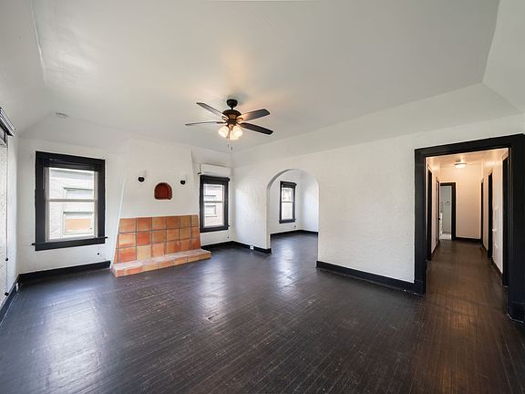 5th image of 1307 Hicks Ave