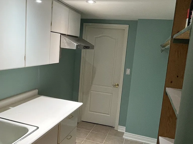 168 Sail Cres — Photo 17