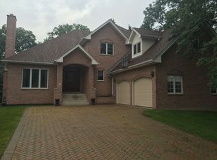 17 29th St, La Grange Park, IL 60526