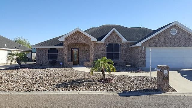1st image of 2308 Fairway Ct