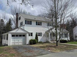 85 Underclyffe Road, St. Johnsbury, VT 05819
