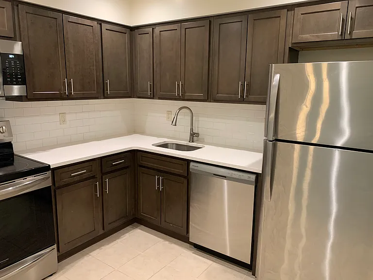 60-66 Hawthorne Ave #60-D — Photo 5