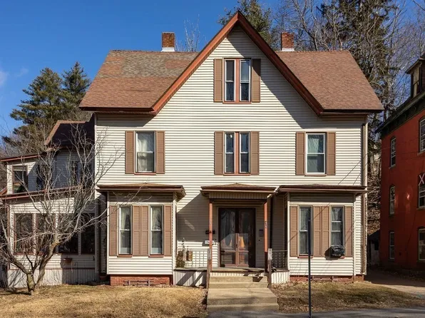 48 Pearl St, Gardner, MA 01440