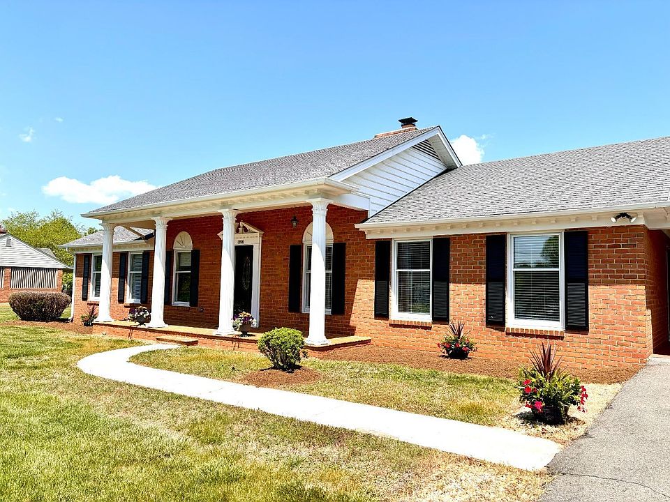 1st image of 258 Mountainview Dr