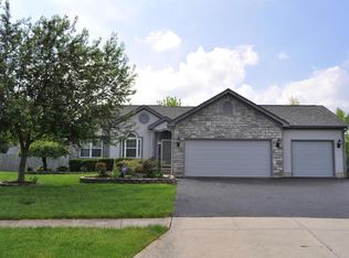 2040 Bellflower Ct, Grove City, OH 43123