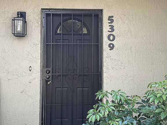 3rd image of 5309 Bayshore Blvd
