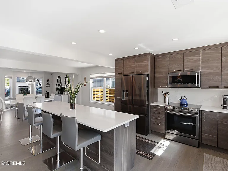 619 Woodland Ave — Photo 8