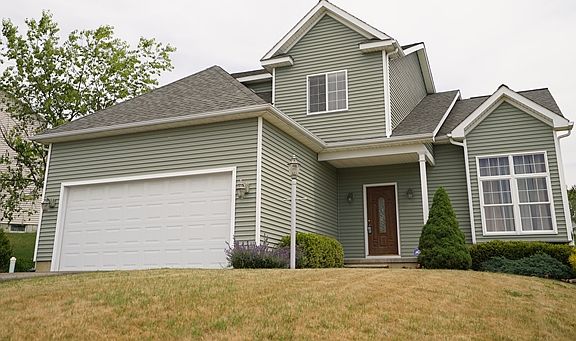 4th image of 139 Saint Andrews Dr