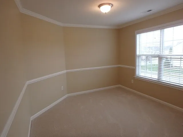 121 Hampton Lake Dr — Photo 11