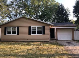 3205 W John St, Champaign, IL 61821