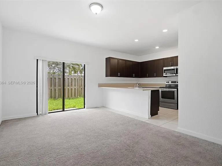 20714 NE 5th Ct #220714 — Photo 10