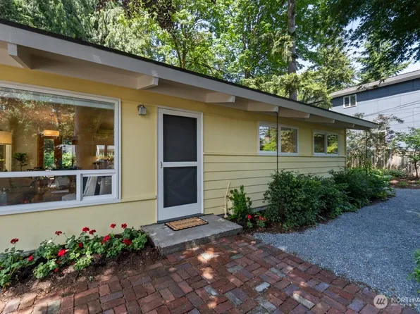 14327 26th Avenue NE, Seattle, WA 98125