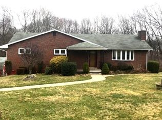 130 Sharon Dr, Butler, PA 16001